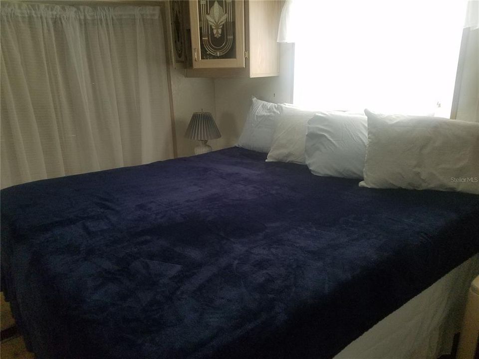 Vendido Recientemente: $93,000 (2 camas, 2 baños, 799 Pies cuadrados)