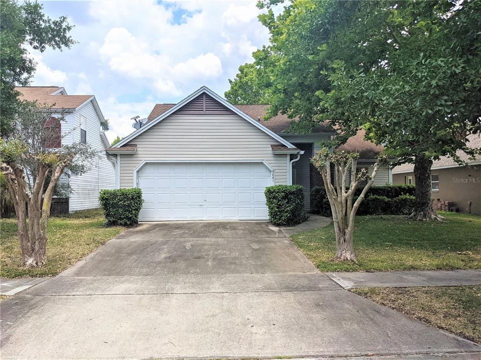 Recently Sold: $295,000 (3 beds, 2 baths, 1547 Square Feet)