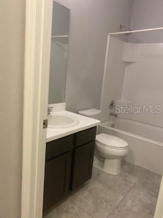 Recently Rented: $1,950 (3 beds, 2 baths, 1920 Square Feet)