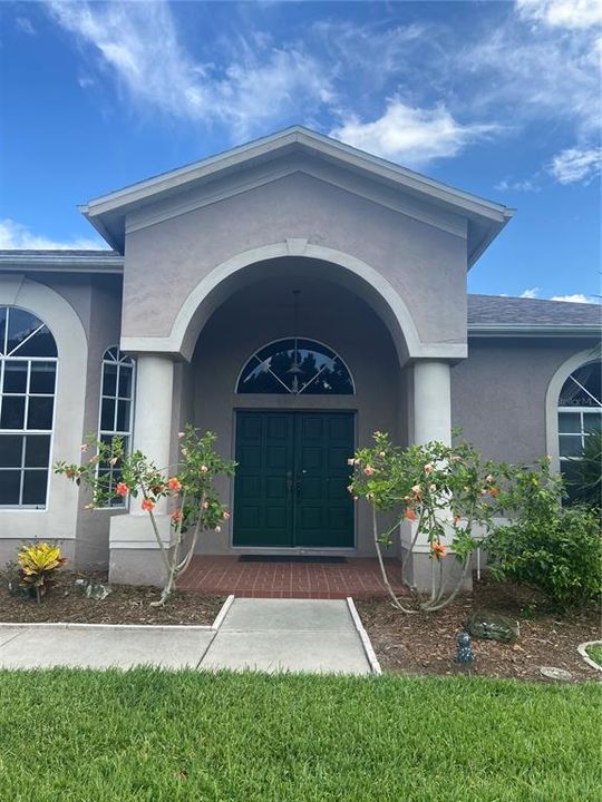 Recently Sold: $499,900 (6 beds, 3 baths, 3212 Square Feet)