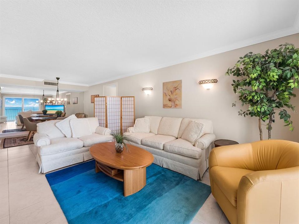 Recently Sold: $849,000 (2 beds, 2 baths, 1235 Square Feet)