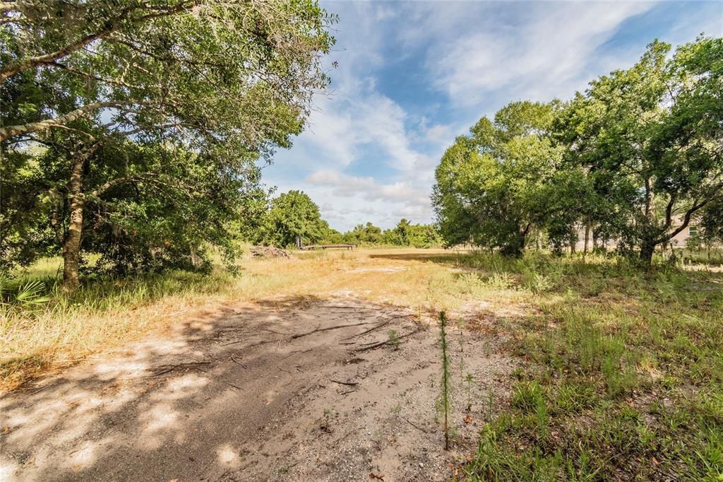 Vendido Recientemente: $125,000 (1.42 acres)