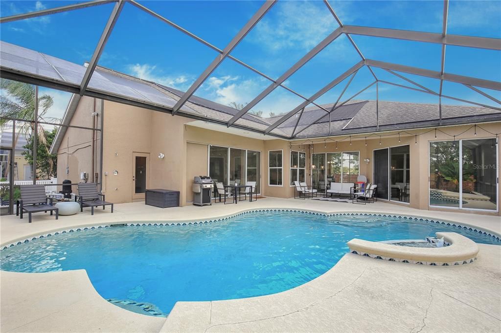 Recently Sold: $540,000 (3 beds, 3 baths, 2937 Square Feet)