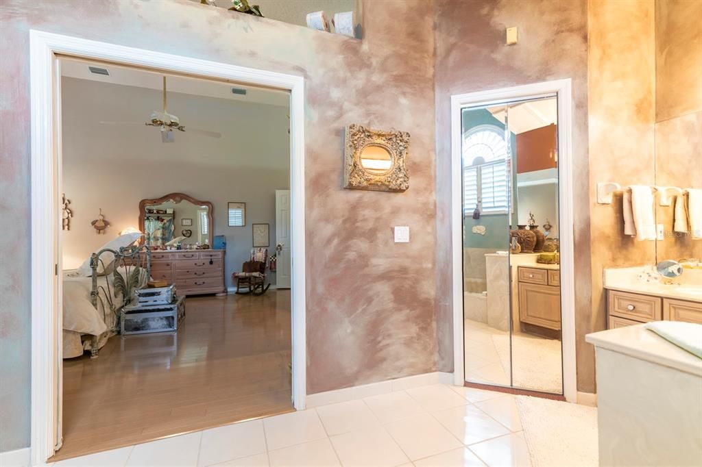 Recently Sold: $649,500 (3 beds, 2 baths, 2277 Square Feet)