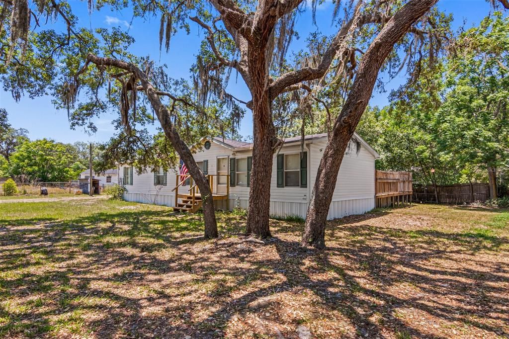 Recently Sold: $175,000 (3 beds, 2 baths, 1572 Square Feet)