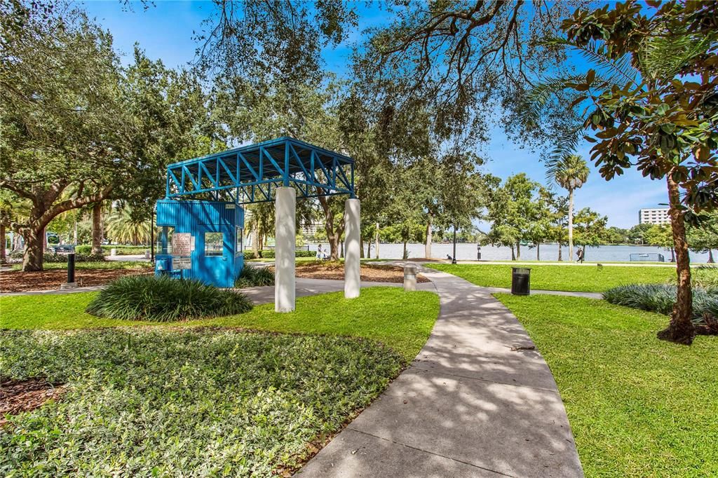 Lake Eola Park