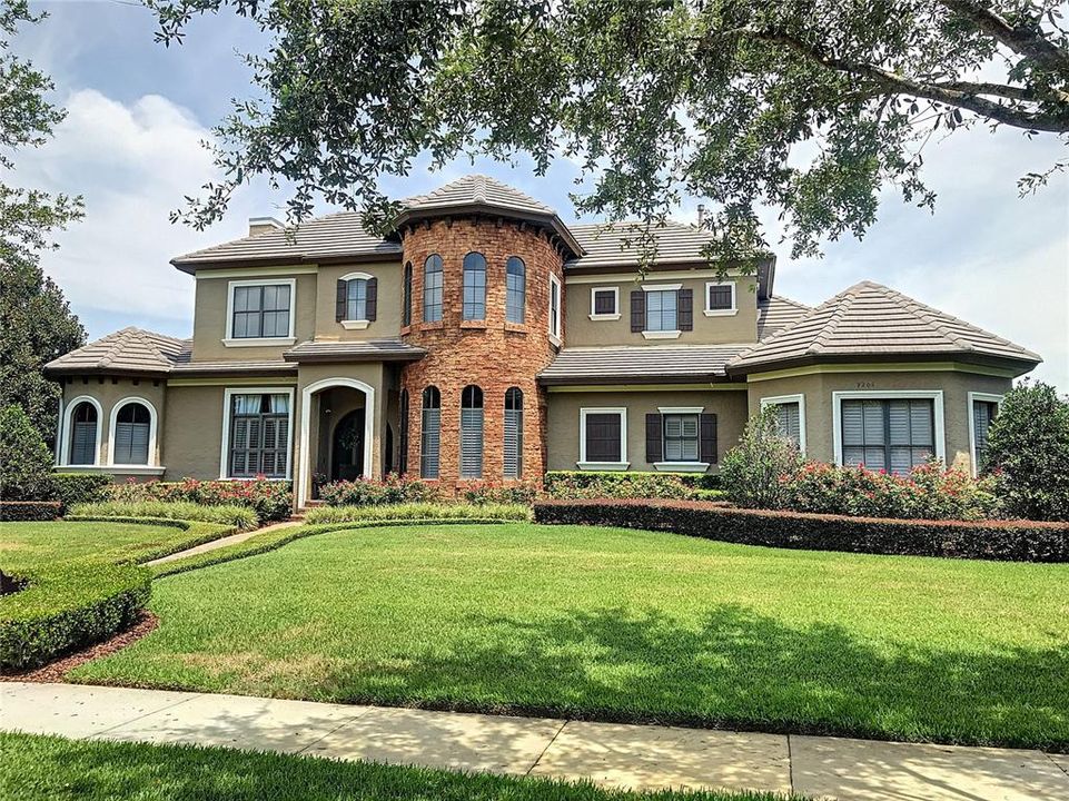 Recently Sold: $1,350,000 (5 beds, 4 baths, 5291 Square Feet)