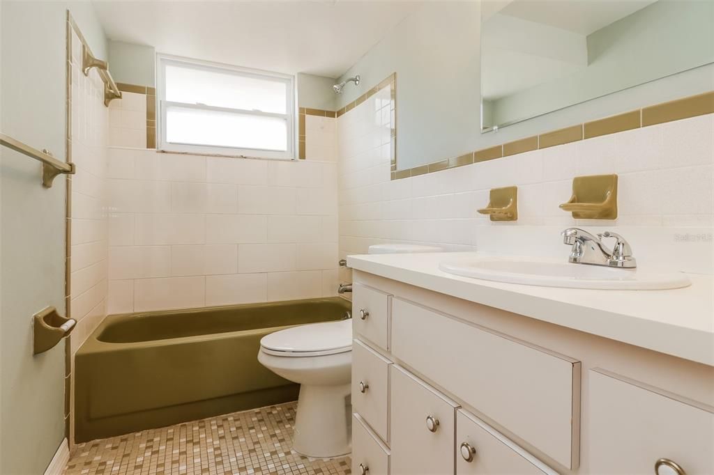 Недавно арендовано: $1,380 (2 спален, 2 ванн, 1104 Квадратных фут)