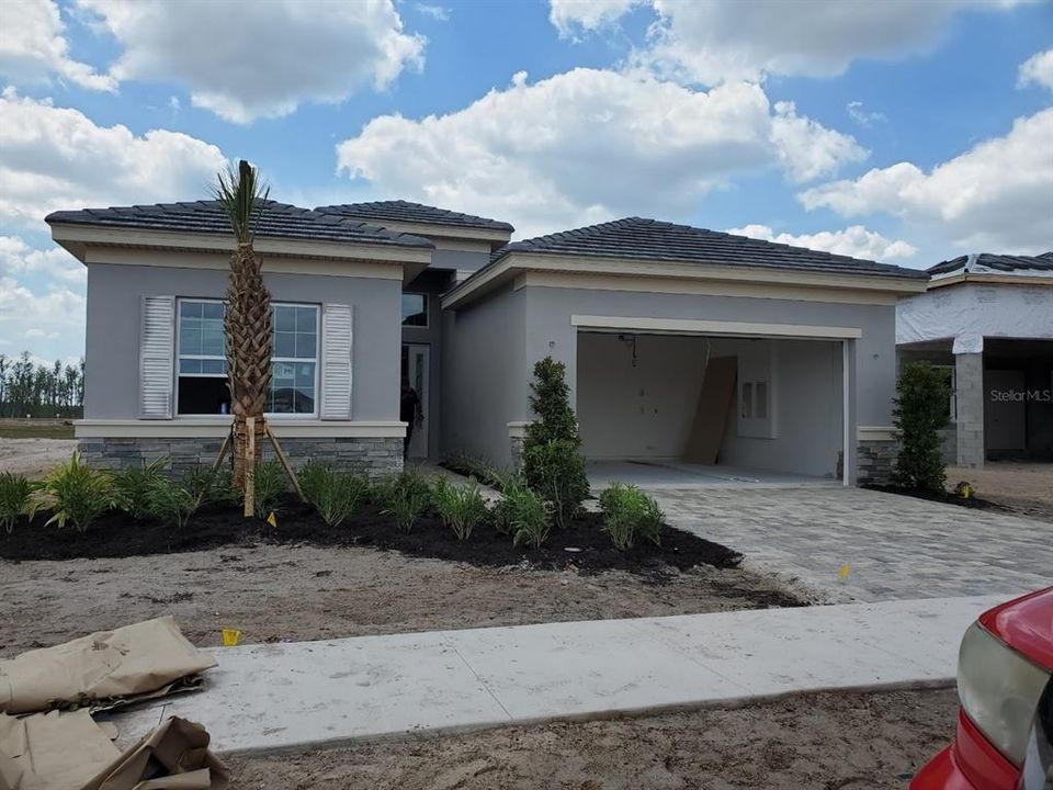 Недавно продано: $446,900 (3 спален, 3 ванн, 2492 Квадратных фут)