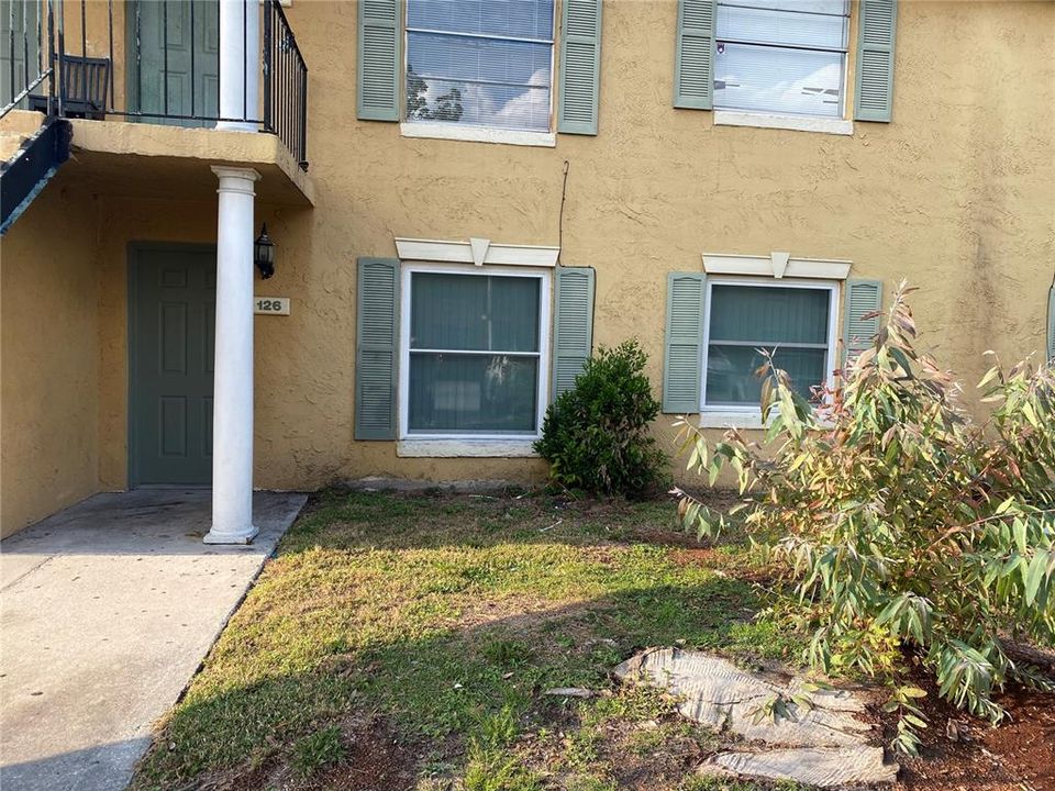 Recently Sold: $65,000 (2 beds, 2 baths, 955 Square Feet)