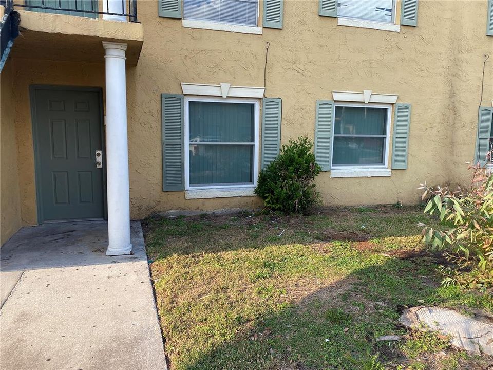 Recently Sold: $65,000 (2 beds, 2 baths, 955 Square Feet)