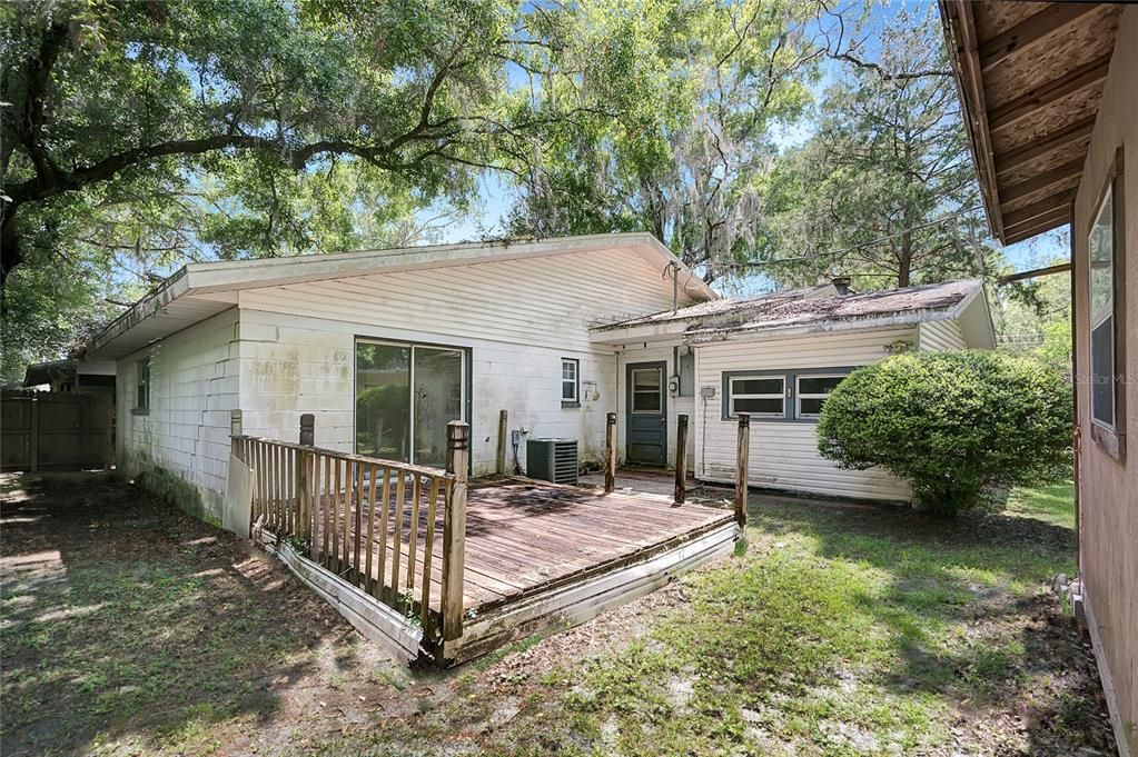 Recently Sold: $99,850 (3 beds, 2 baths, 1624 Square Feet)