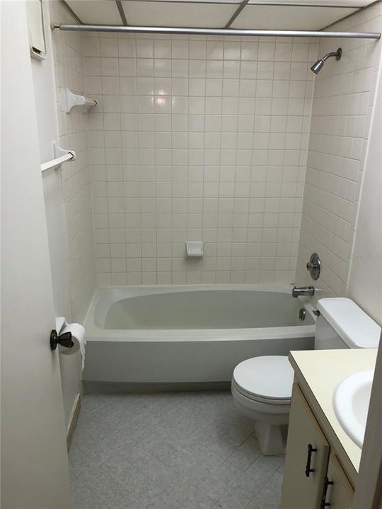最近租的: $1,250 (2 贝兹, 2 浴室, 950 平方英尺)