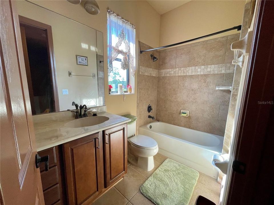 Недавно продано: $625,000 (3 спален, 2 ванн, 2619 Квадратных фут)