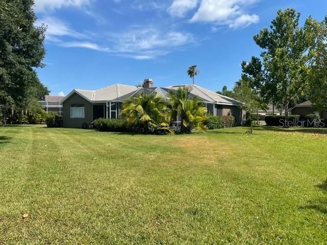 Recently Sold: $709,000 (4 beds, 3 baths, 2526 Square Feet)