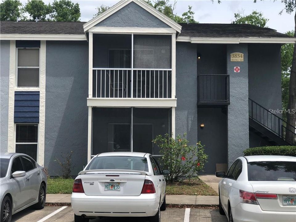 Recently Rented: $1,200 (2 beds, 2 baths, 910 Square Feet)