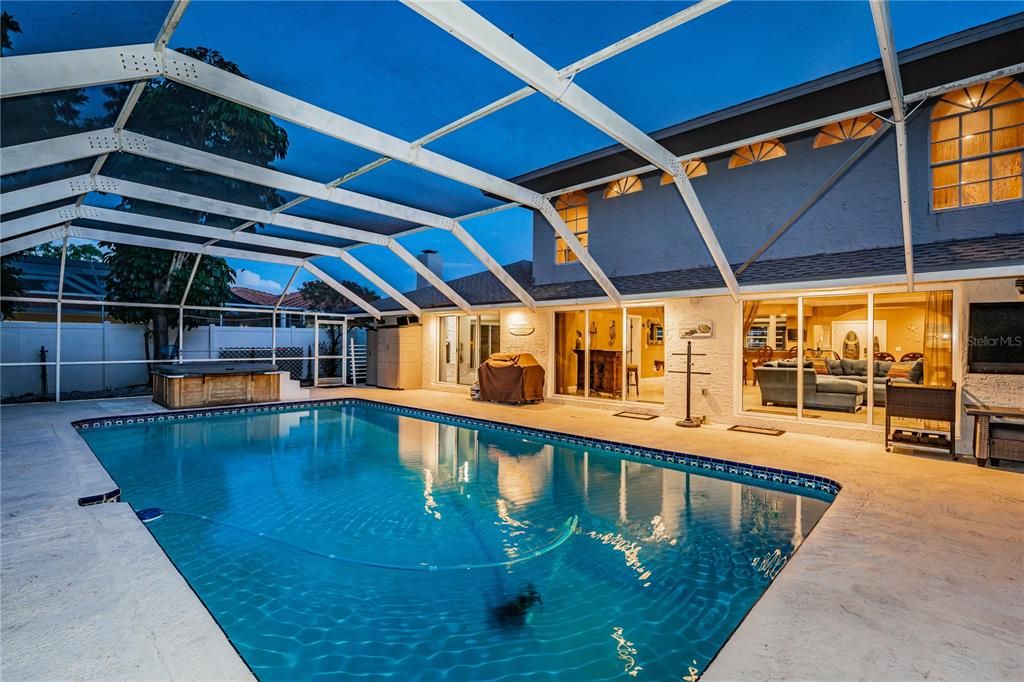 Recently Sold: $1,650,000 (4 beds, 3 baths, 2641 Square Feet)