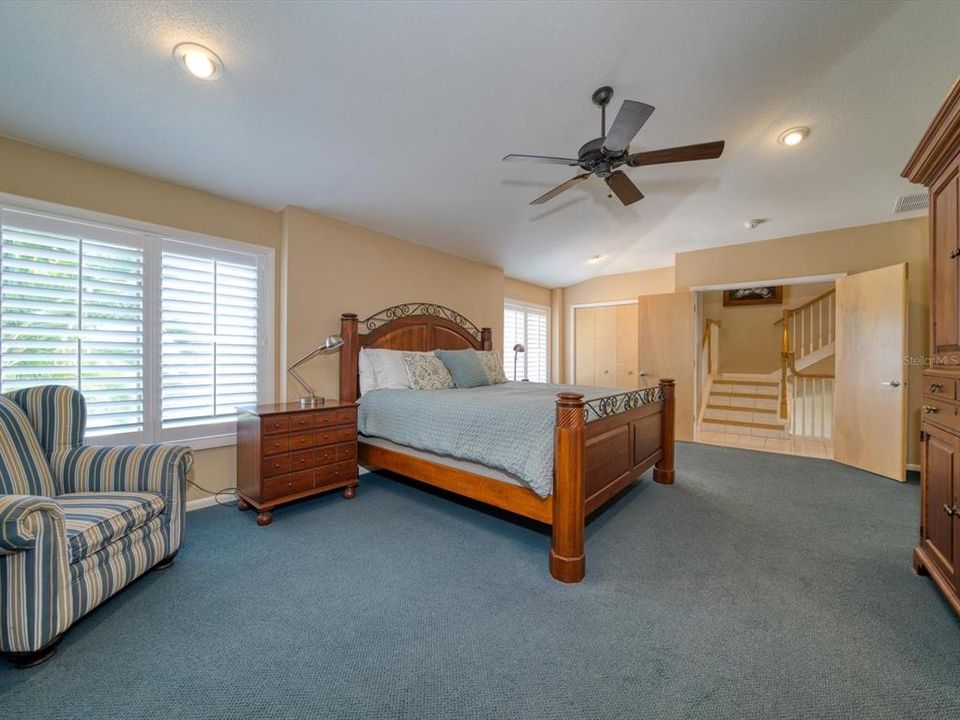 Large Master bedroom with walk-in closet and beautiful en-suite bath.