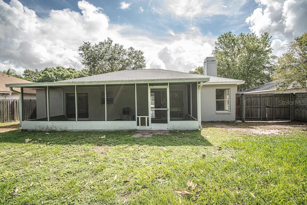 Recently Sold: $260,000 (3 beds, 2 baths, 1559 Square Feet)