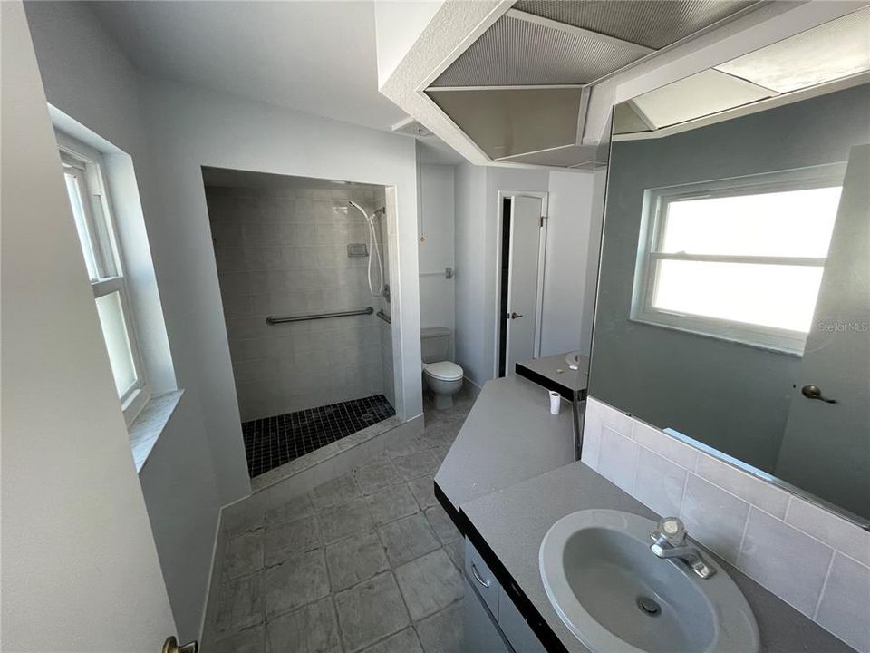最近租的: $1,800 (3 贝兹, 2 浴室, 1575 平方英尺)