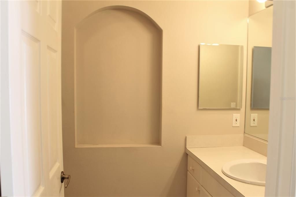 2nd Bathroom