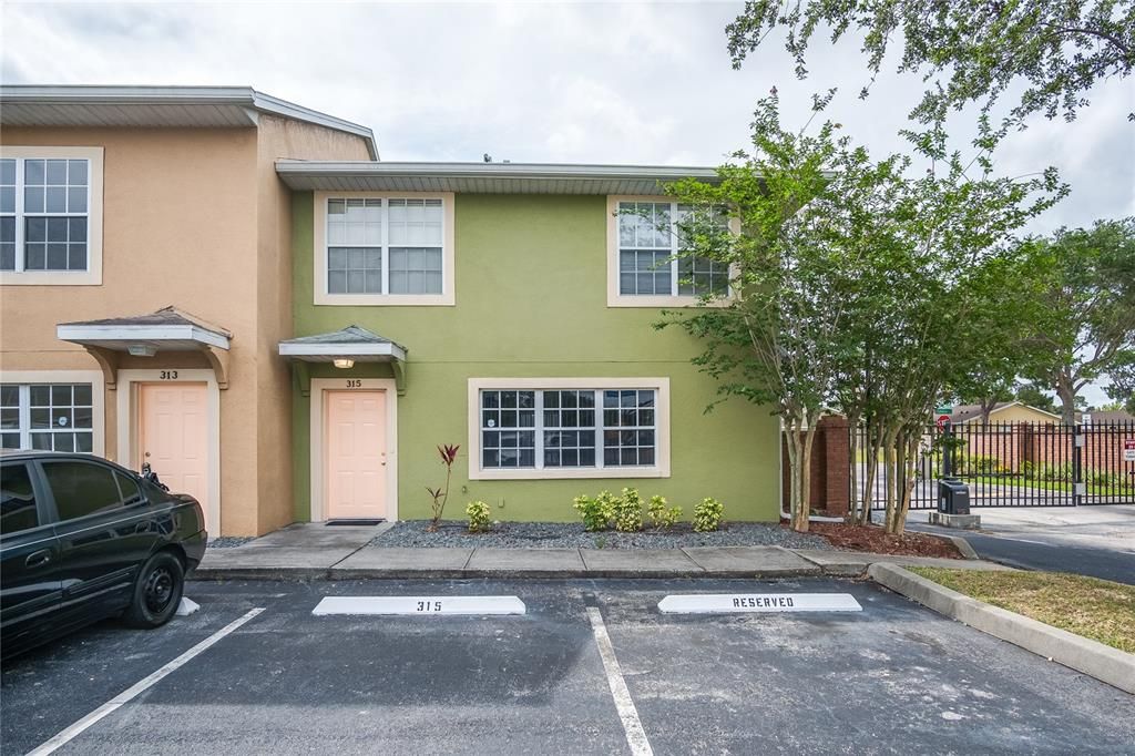 Recently Sold: $210,000 (3 beds, 2 baths, 1400 Square Feet)