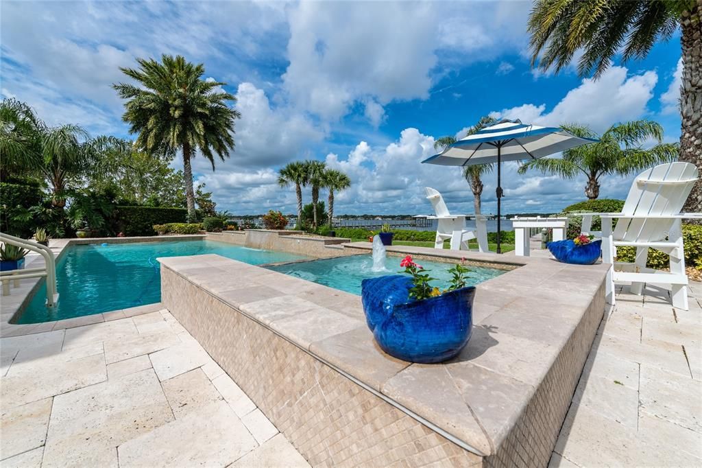 Recently Sold: $1,749,000 (5 beds, 5 baths, 5041 Square Feet)