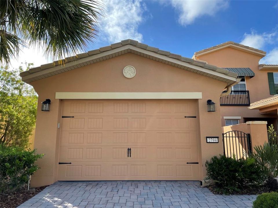 最近售出: $220,000 (2 贝兹, 2 浴室, 1507 平方英尺)