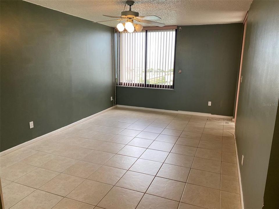 Recently Rented: $2,300 (2 beds, 2 baths, 1175 Square Feet)