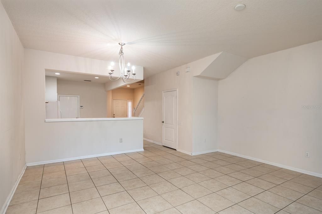Recently Sold: $260,000 (3 beds, 2 baths, 1588 Square Feet)