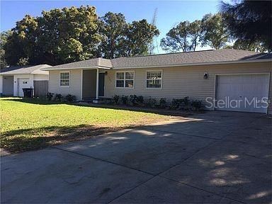 Recently Sold: $325,000 (3 beds, 2 baths, 1225 Square Feet)