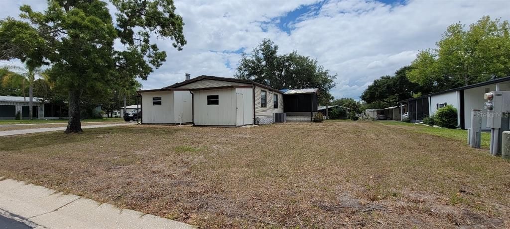 Recently Sold: $80,000 (3 beds, 2 baths, 1568 Square Feet)