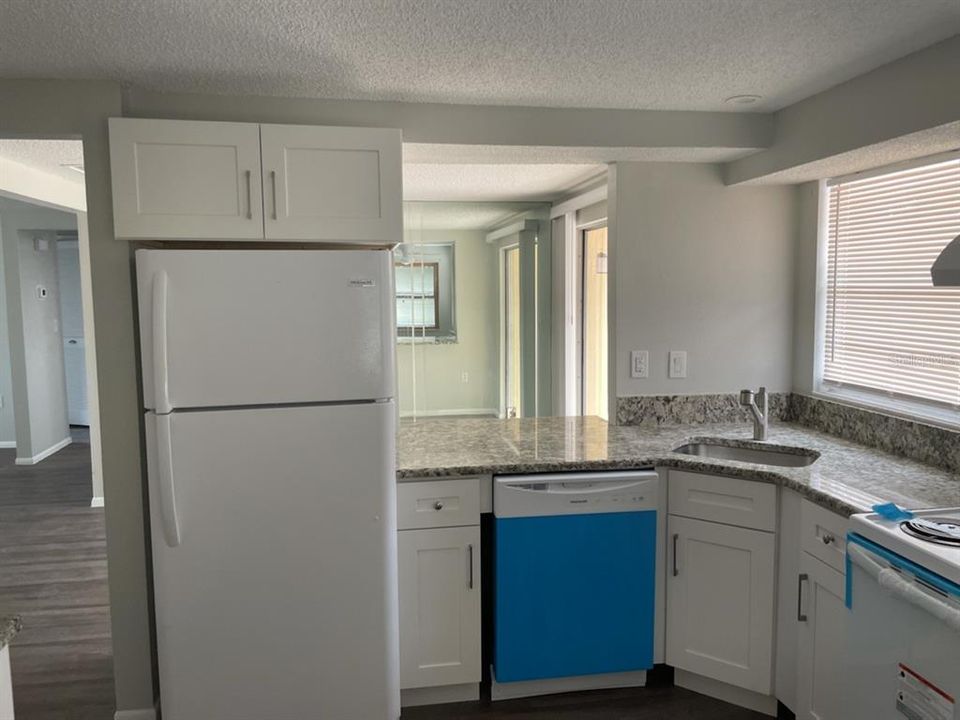 Recently Sold: $270,000 (2 beds, 2 baths, 1122 Square Feet)