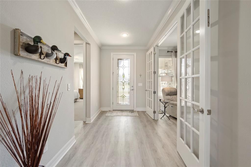 Recently Sold: $555,000 (3 beds, 3 baths, 2529 Square Feet)