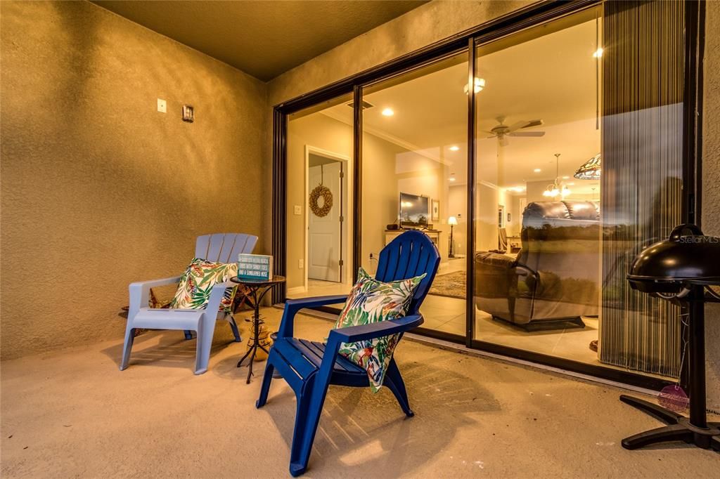 Recently Sold: $320,000 (2 beds, 2 baths, 1528 Square Feet)