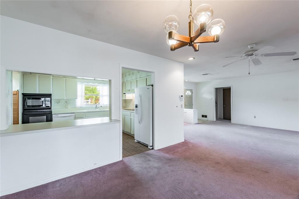 Recently Sold: $960,000 (3 beds, 2 baths, 2197 Square Feet)