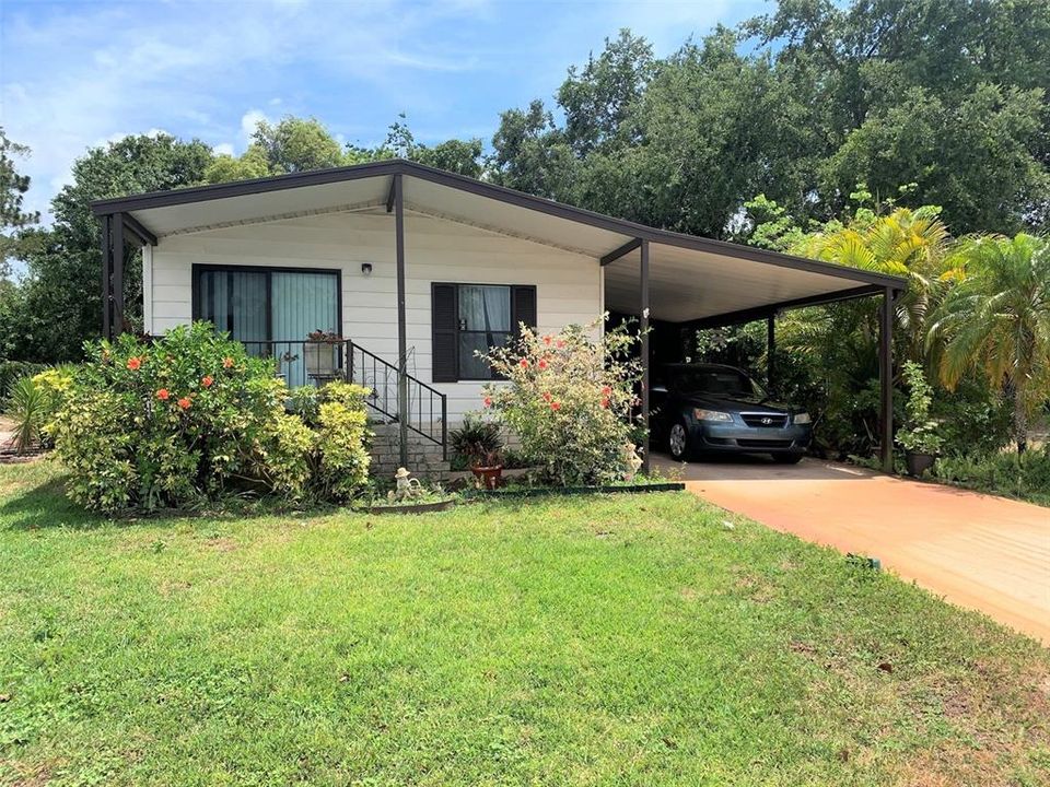 Vendido Recientemente: $87,900 (2 camas, 2 baños, 1020 Pies cuadrados)