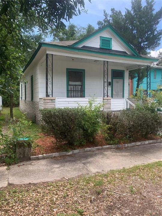 Recently Sold: $99,000 (2 beds, 1 baths, 882 Square Feet)