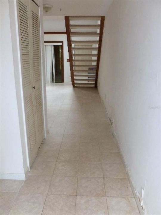 Vendido Recientemente: $153,000 (2 camas, 2 baños, 1197 Pies cuadrados)