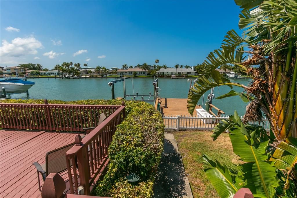 Recently Sold: $1,450,000 (3 beds, 2 baths, 2470 Square Feet)