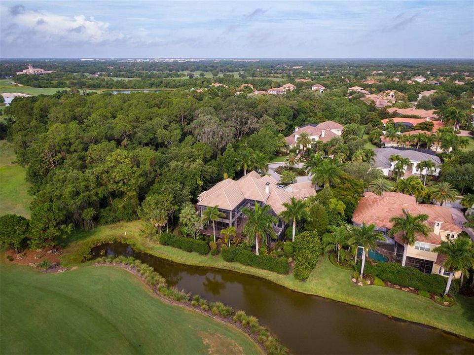 Recently Sold: $1,995,000 (4 beds, 4 baths, 5282 Square Feet)