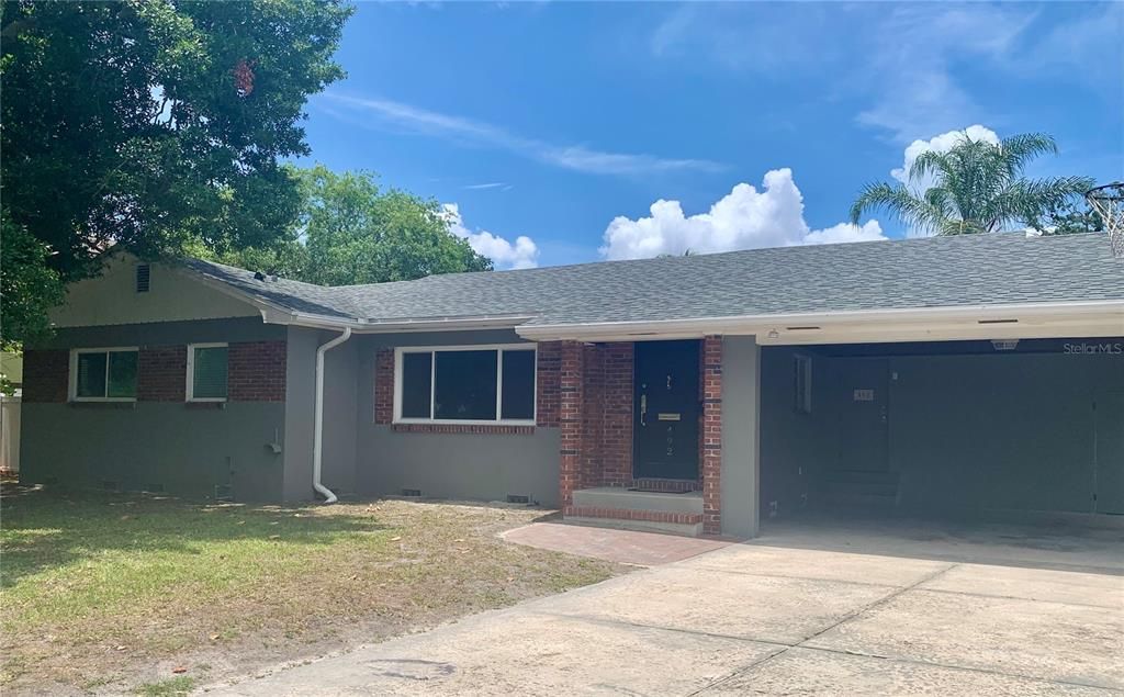 Recently Sold: $725,000 (3 beds, 2 baths, 1744 Square Feet)