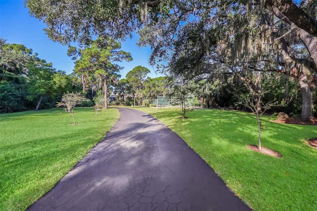 Recently Sold: $3,000,000 (8 beds, 6 baths, 11200 Square Feet)