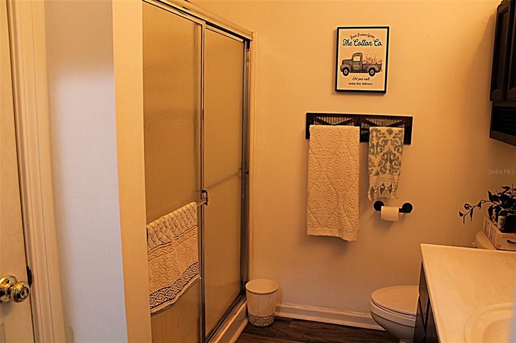 最近售出: $175,000 (2 贝兹, 2 浴室, 1206 平方英尺)