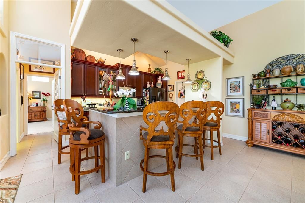Recently Sold: $630,000 (3 beds, 2 baths, 2123 Square Feet)