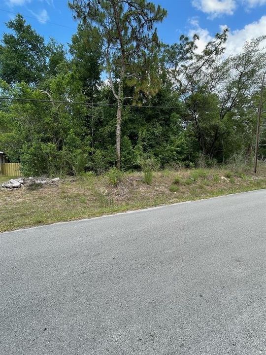 Vendido Recientemente: $9,900 (0.14 acres)