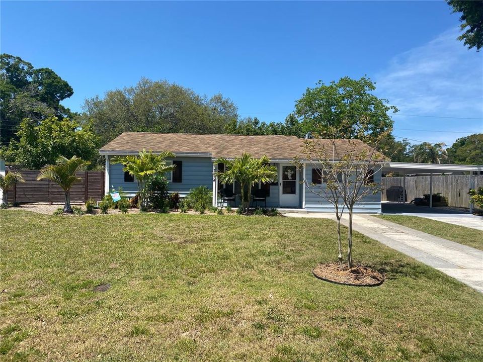 Recently Sold: $295,000 (3 beds, 2 baths, 1105 Square Feet)