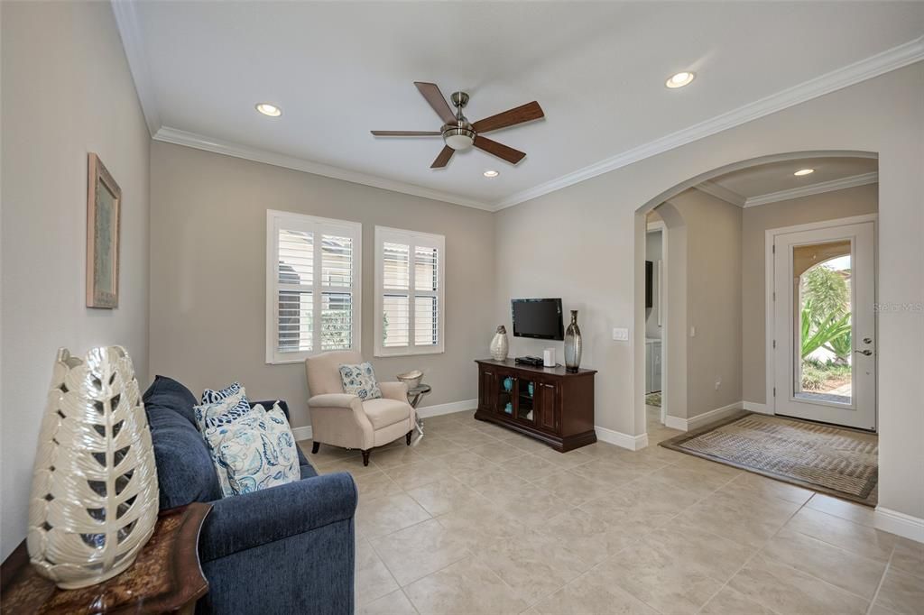 Recently Sold: $515,000 (2 beds, 2 baths, 1921 Square Feet)