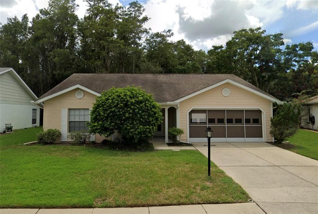 Recently Sold: $215,000 (2 beds, 2 baths, 1646 Square Feet)