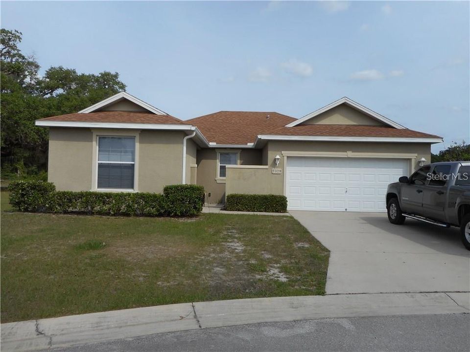 Recently Sold: $206,000 (3 beds, 2 baths, 1584 Square Feet)